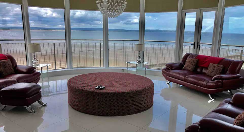 Lighthouse Apartment - North West Surf School Enniscrone